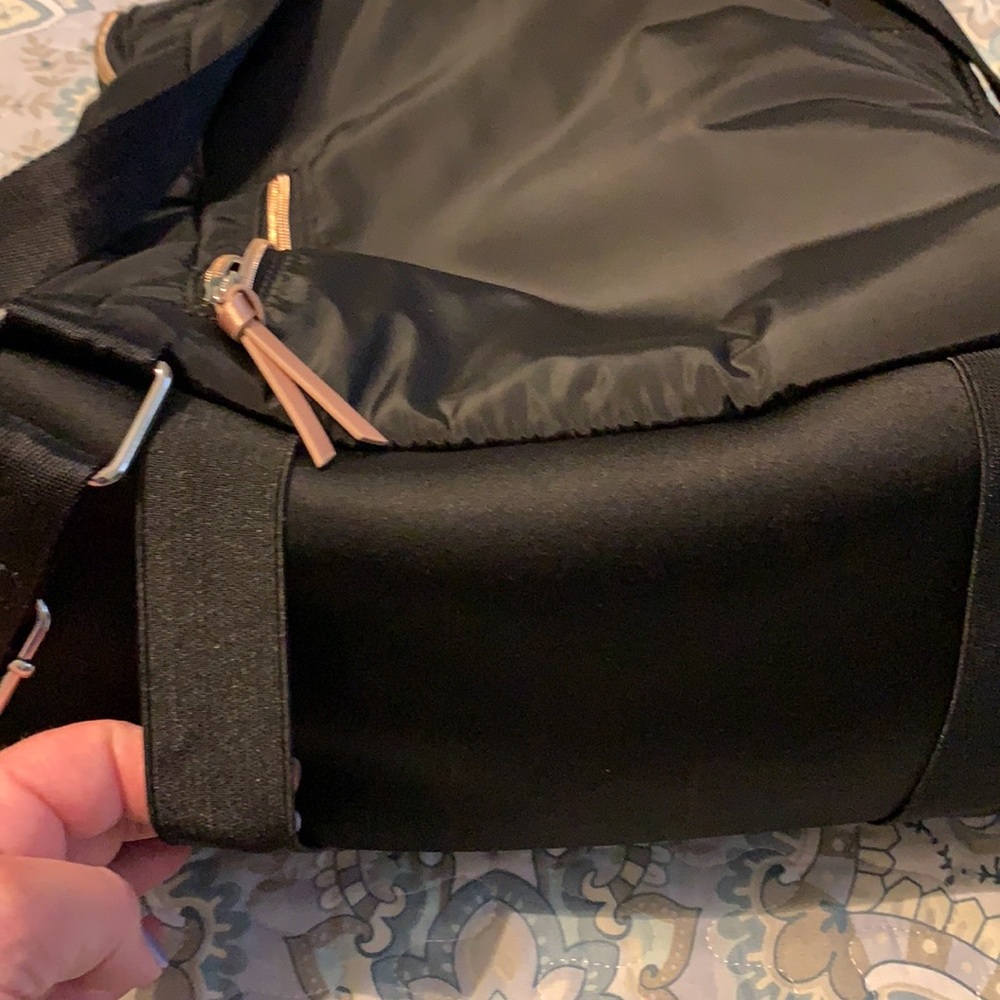 Quilted nylon backpack - Picture 3 of 5